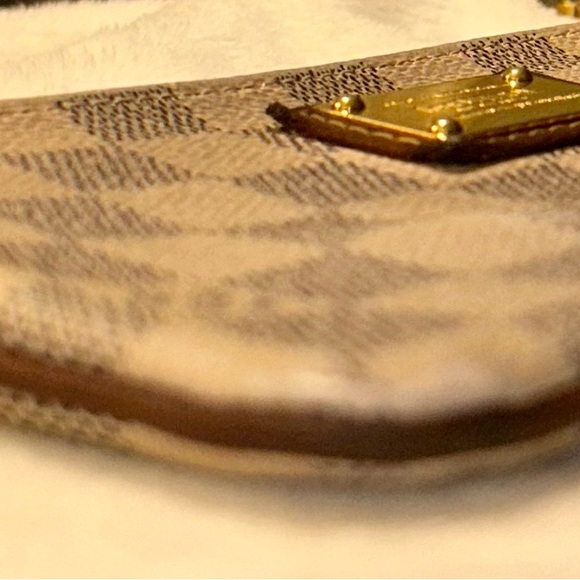 Louis Vuitton POCHETTE MILL \ DAM. AZ, Mi A / white - Picture 4 of 16